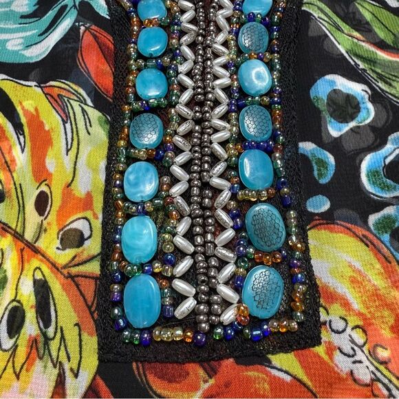 Soleillee Sheer Dark Floral Parrot Print Embellished Tunic Top Plus Sz 2X - Picture 4 of 15